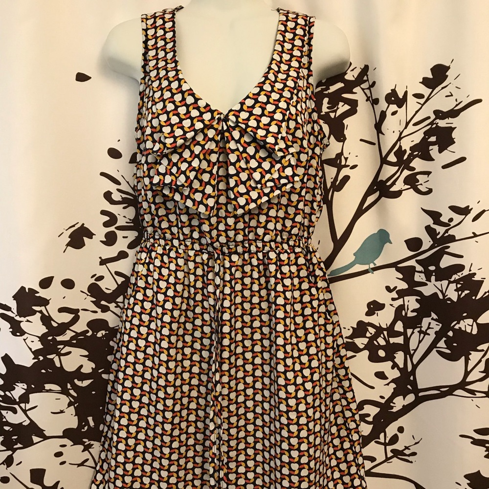 ✨ 4 FOR $10 Apple Print Dress